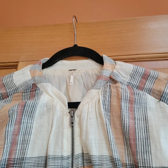 Jacket - Picture 2 of 2